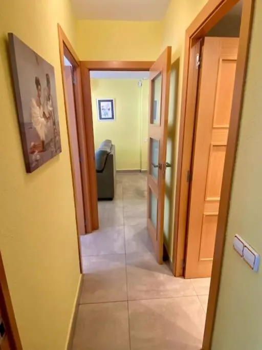 A Little Gem Close To The Beach Cunit Apartment