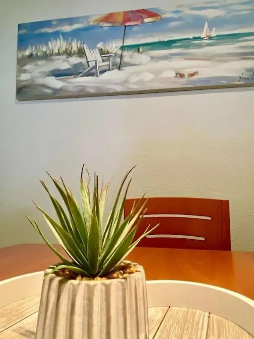 A Little Gem Close To The Beach Cunit Apartment