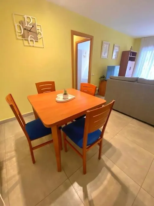 A Little Gem Close To The Beach Cunit