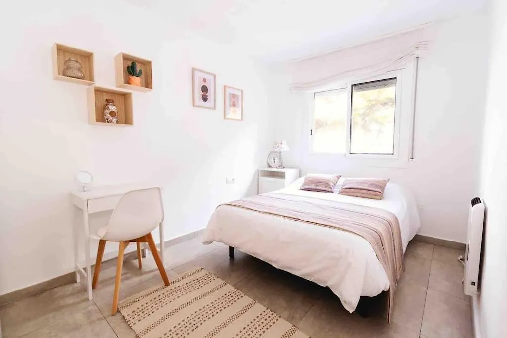A Little Gem Close To The Beach Cunit
